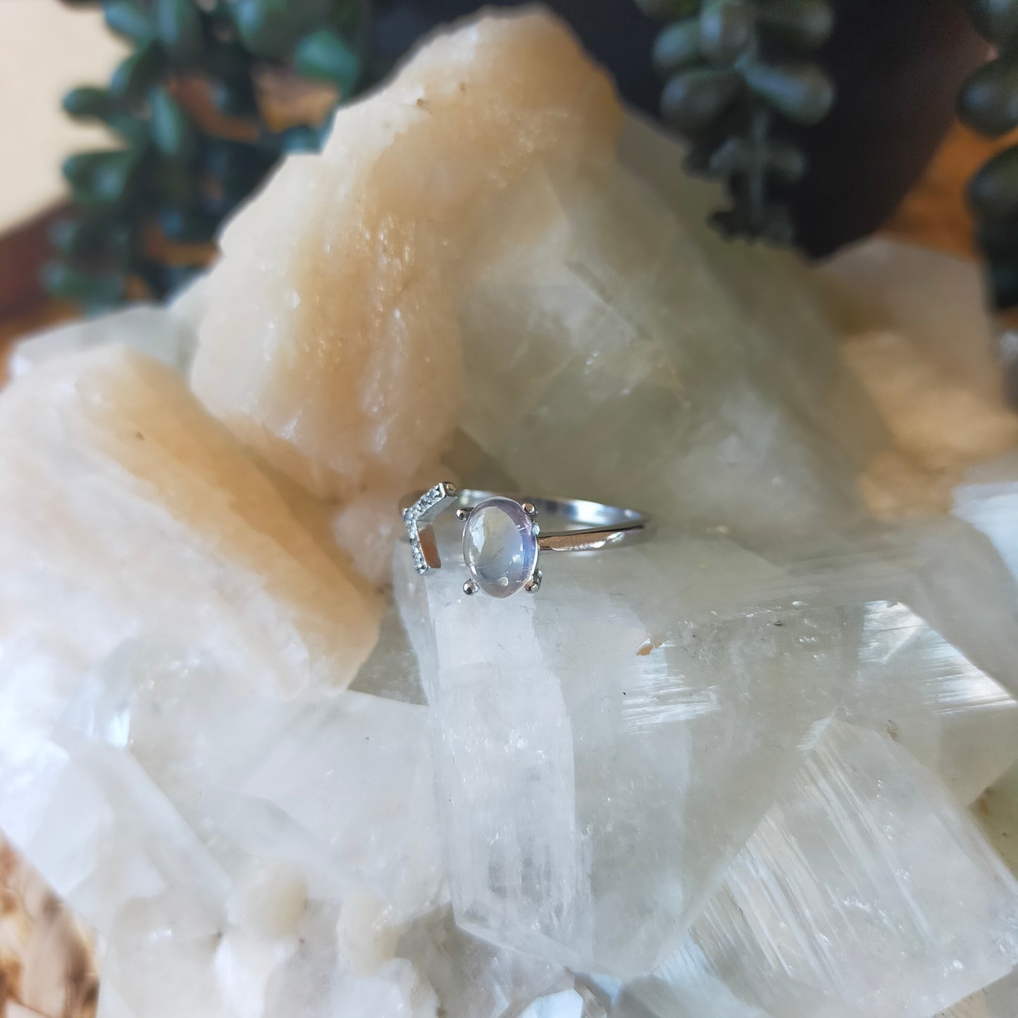 Sterling Silver Moonstone Ring