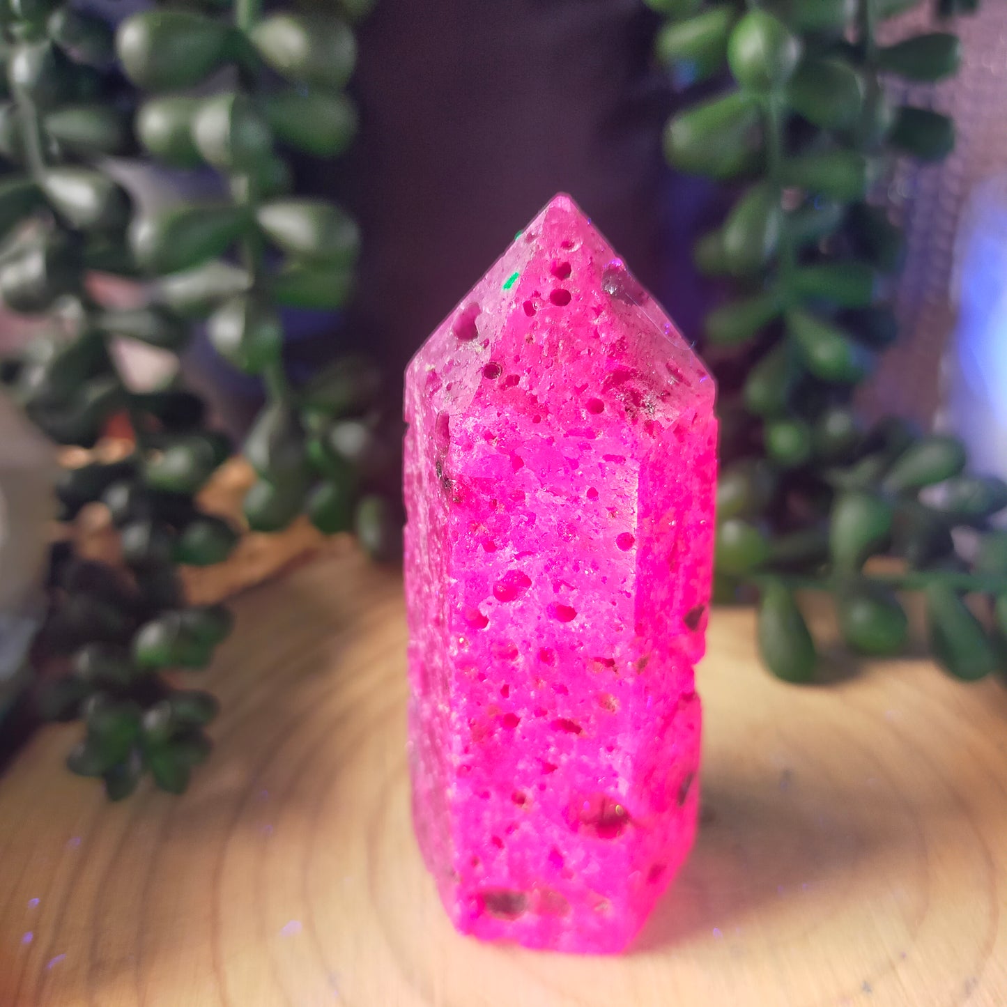 Honeycomb Ruby Point