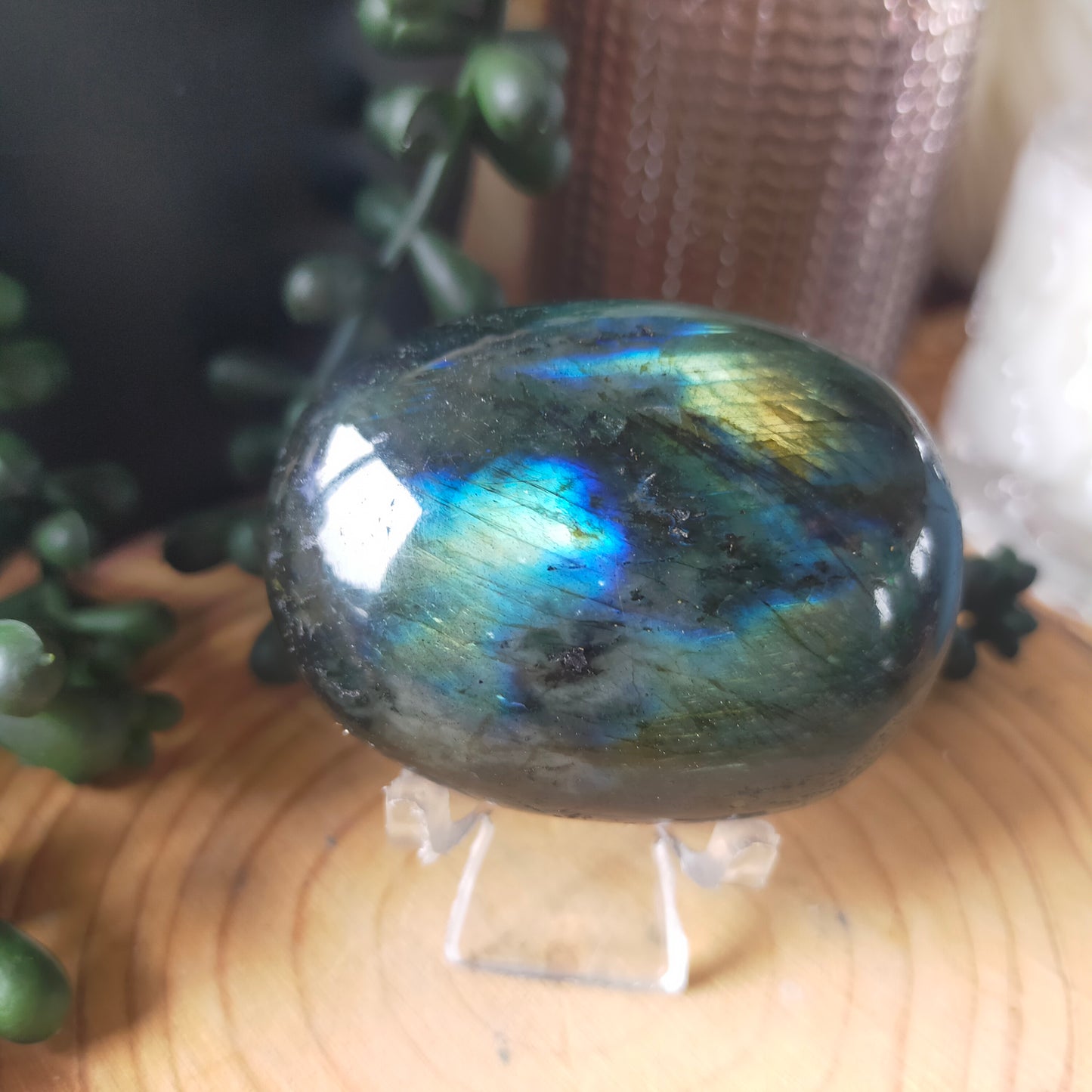 Labradorite Palmstones