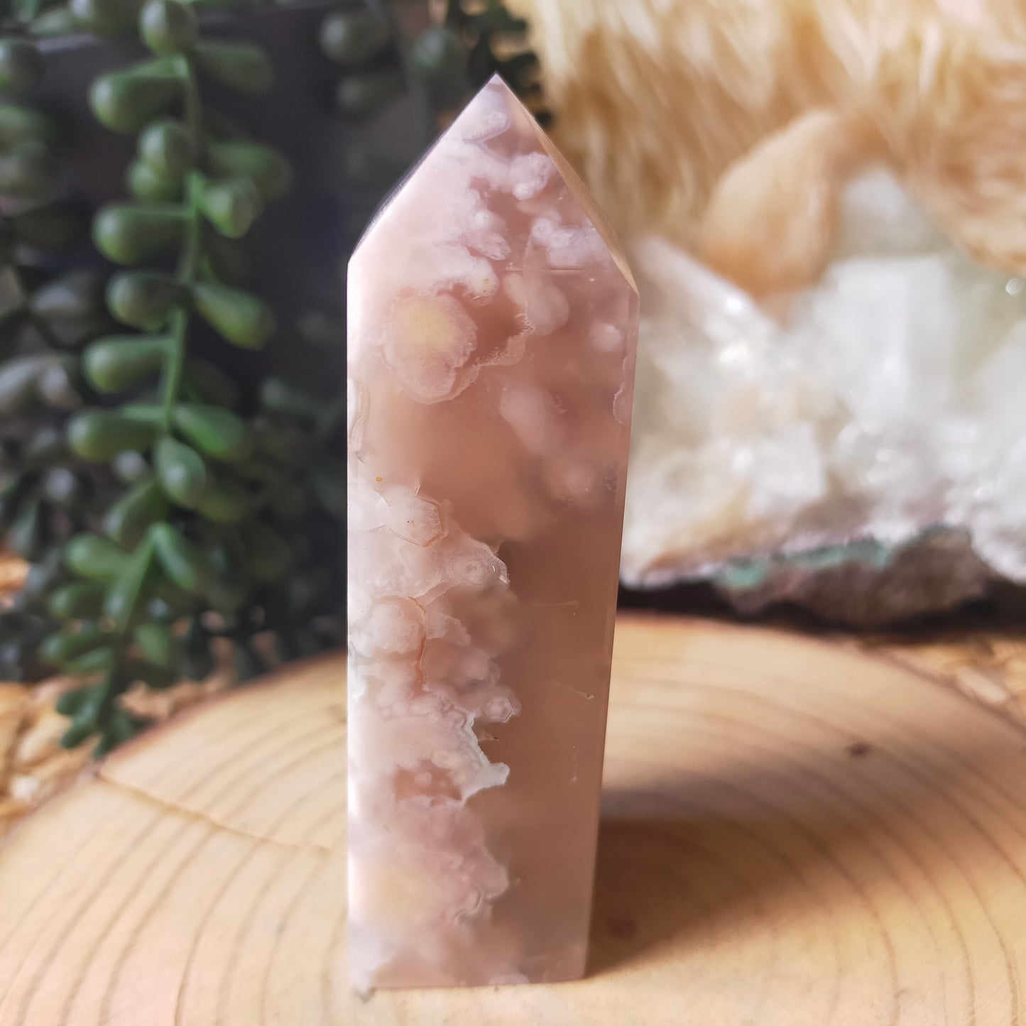 Flower Agate Point