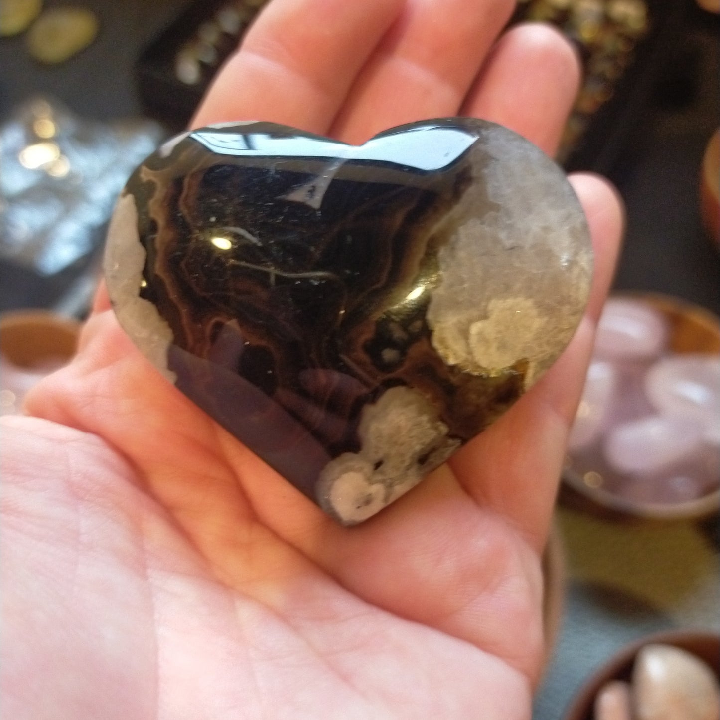 Black Flower Agate Heart