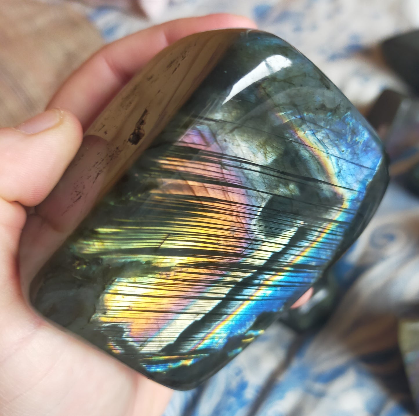 Rainbow Flash Labradorite