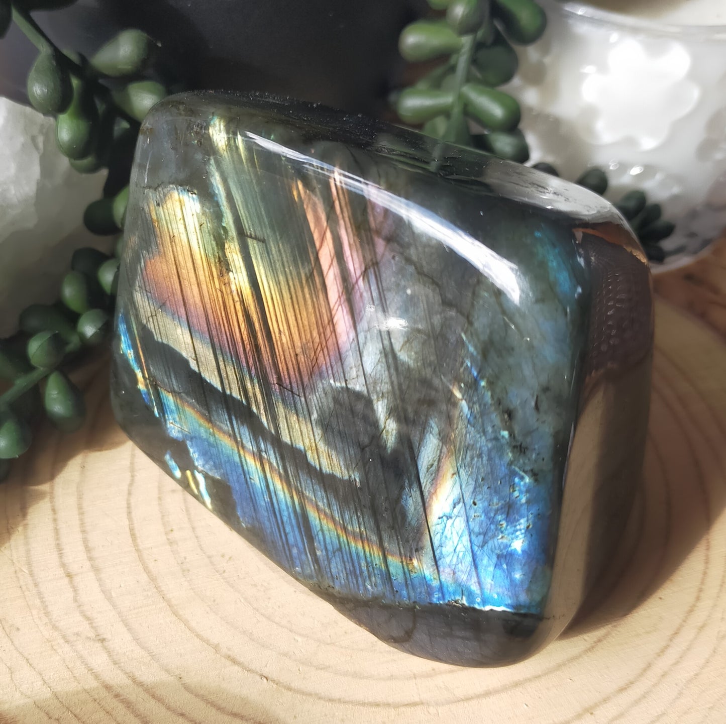 Rainbow Flash Labradorite