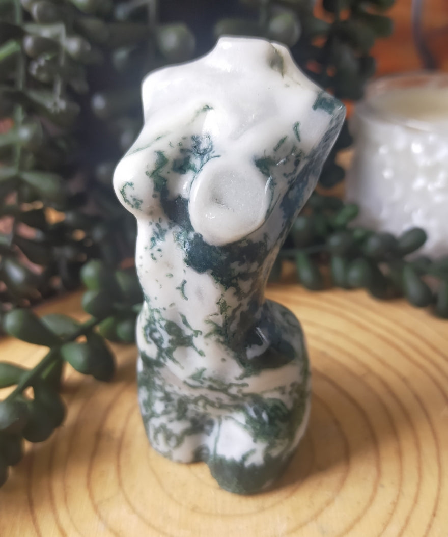 Moss Agate Woman's Body