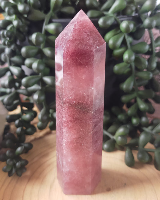 Strawberry Quartz Point