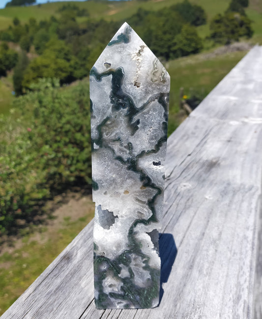 Druzy Moss Agate Tower