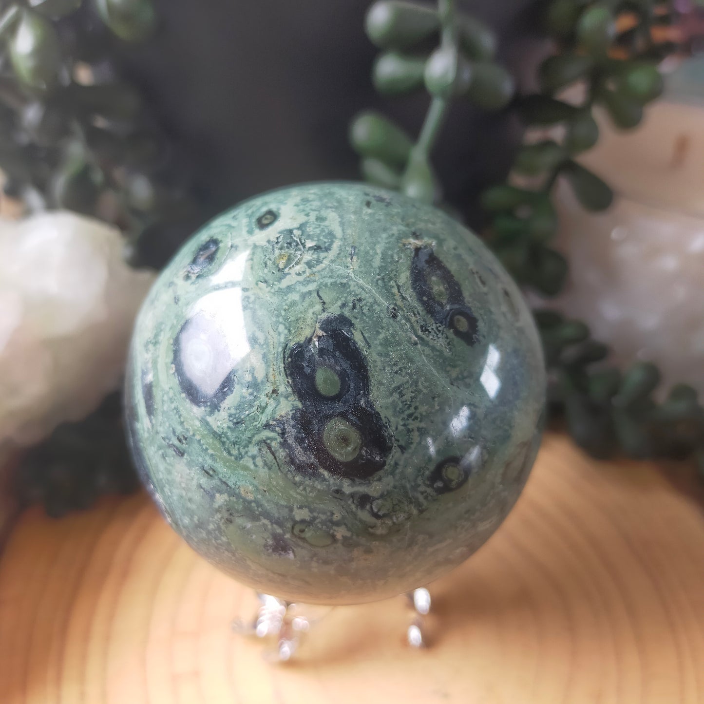 Kambaba Jasper Sphere