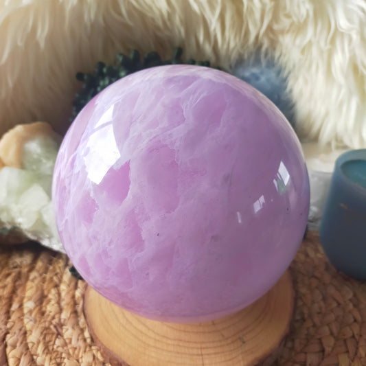 Large Lavender Smelting Sphere