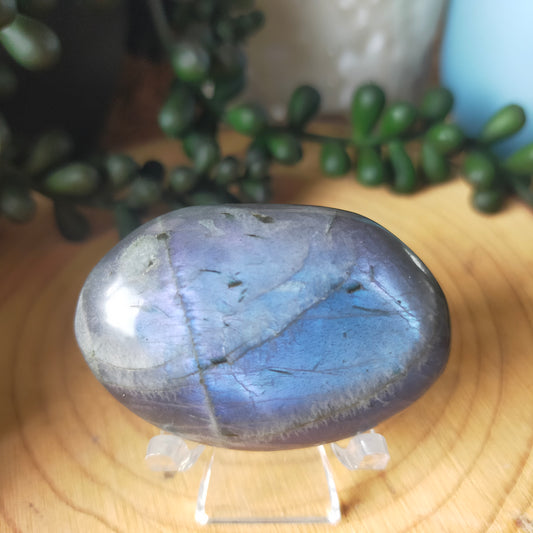 Small Labradorite Palmstones