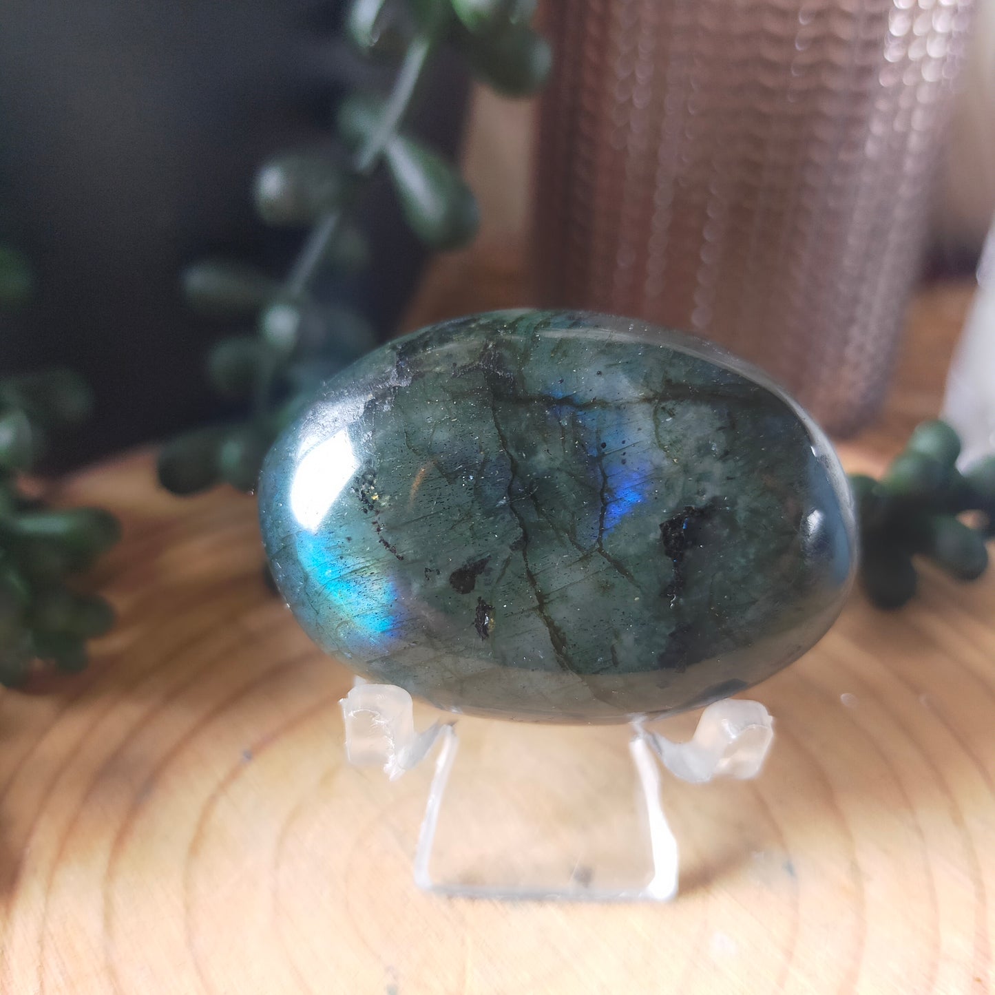 Labradorite Palmstone