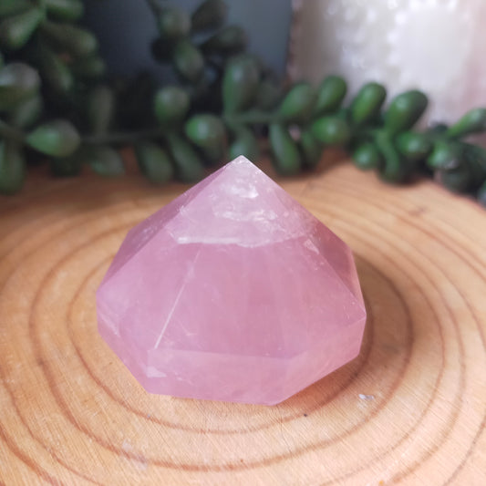 Small Rose Quartz Diamonds