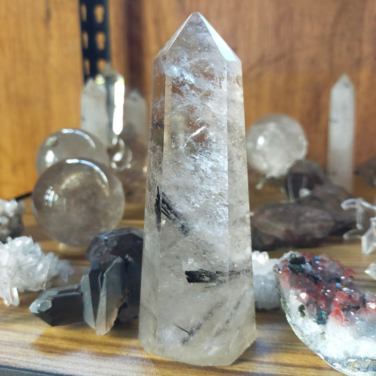 Black Tourmaline in Quartz Point