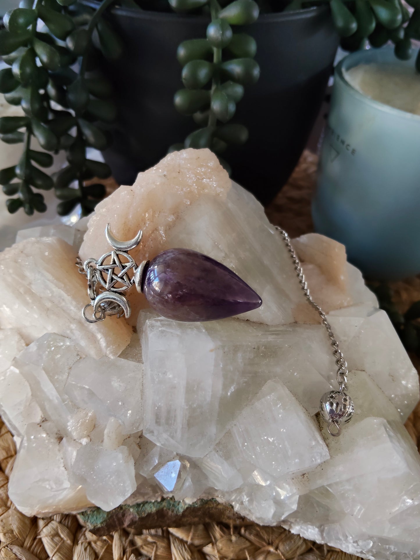Round Triple Moon Pendulums
