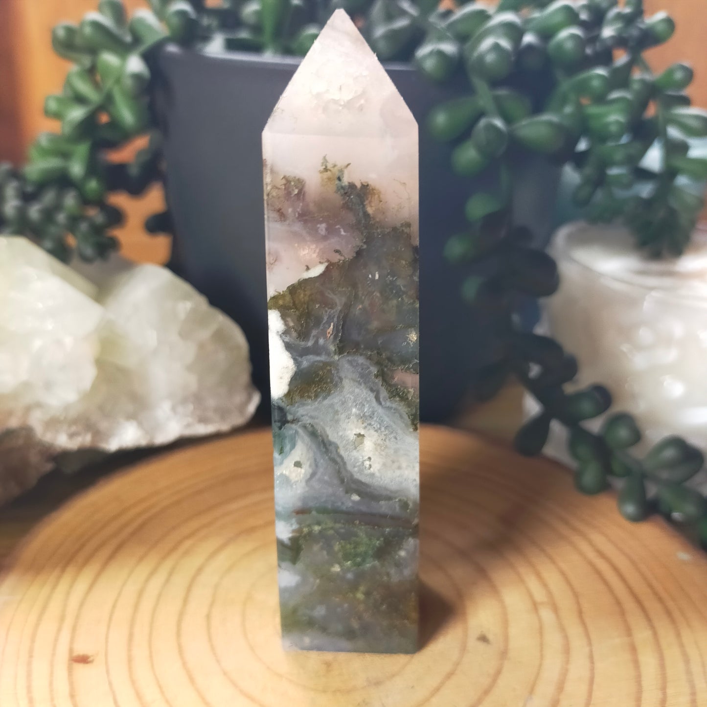 Druzy Moss Agate Point