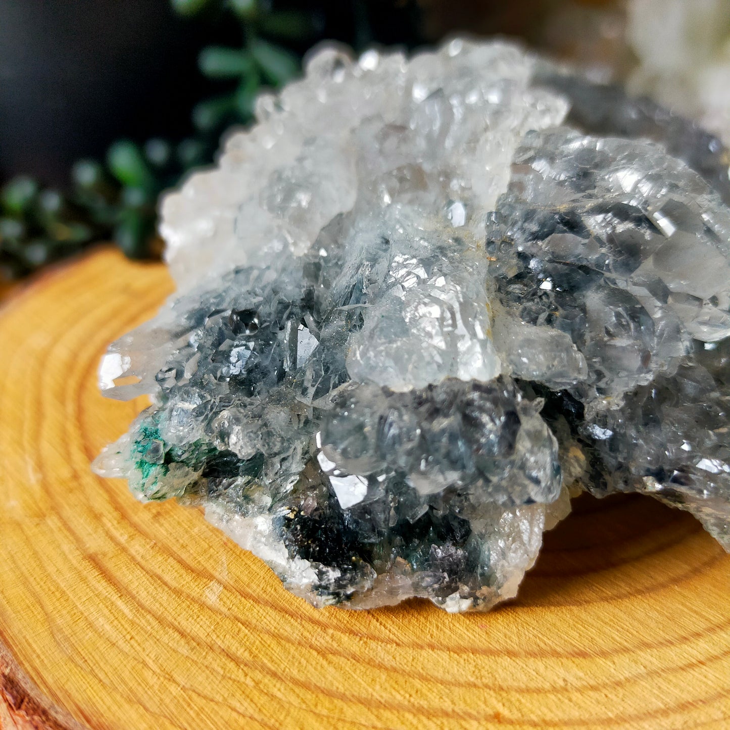 Quartz Cluster