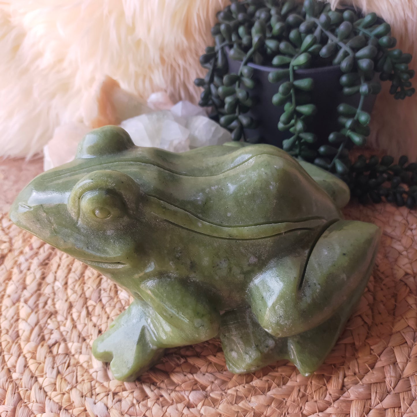 Large Green Jade Frog
