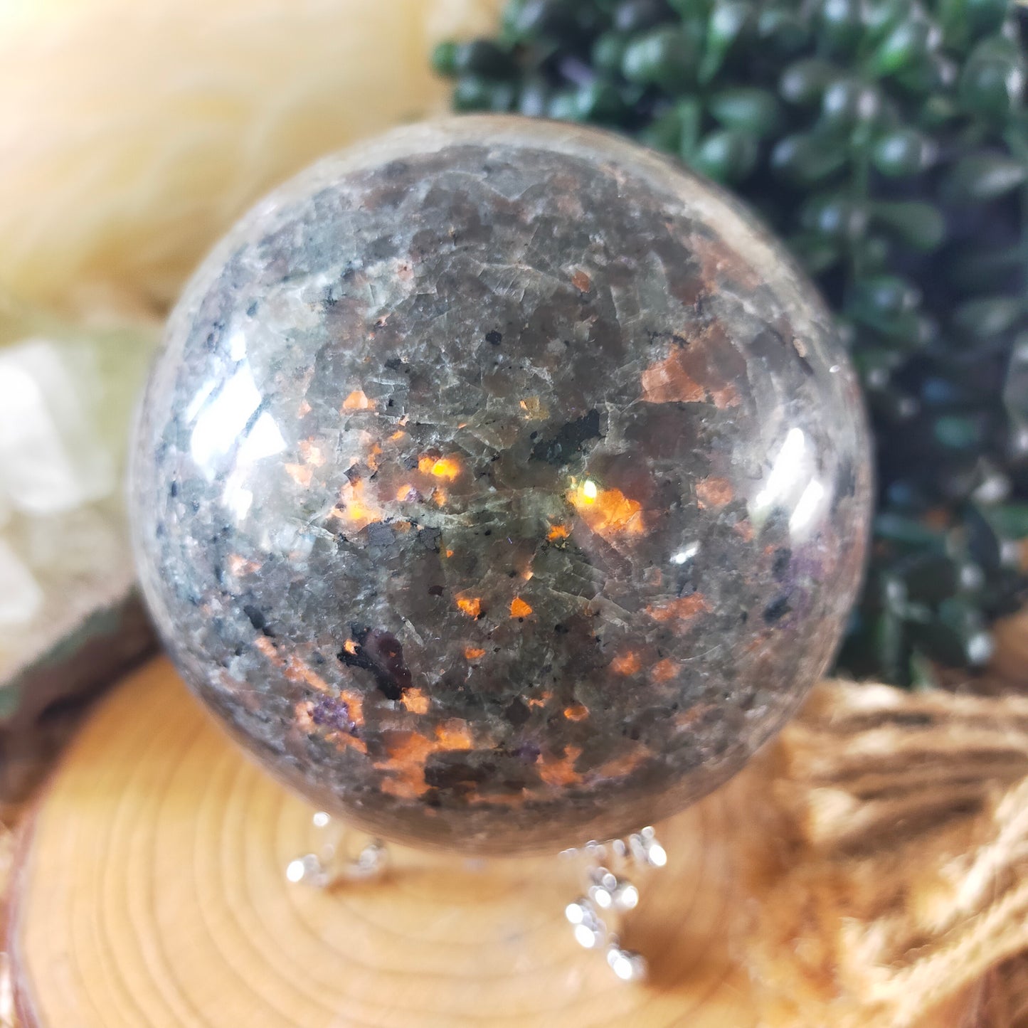 Yooperlite Sphere
