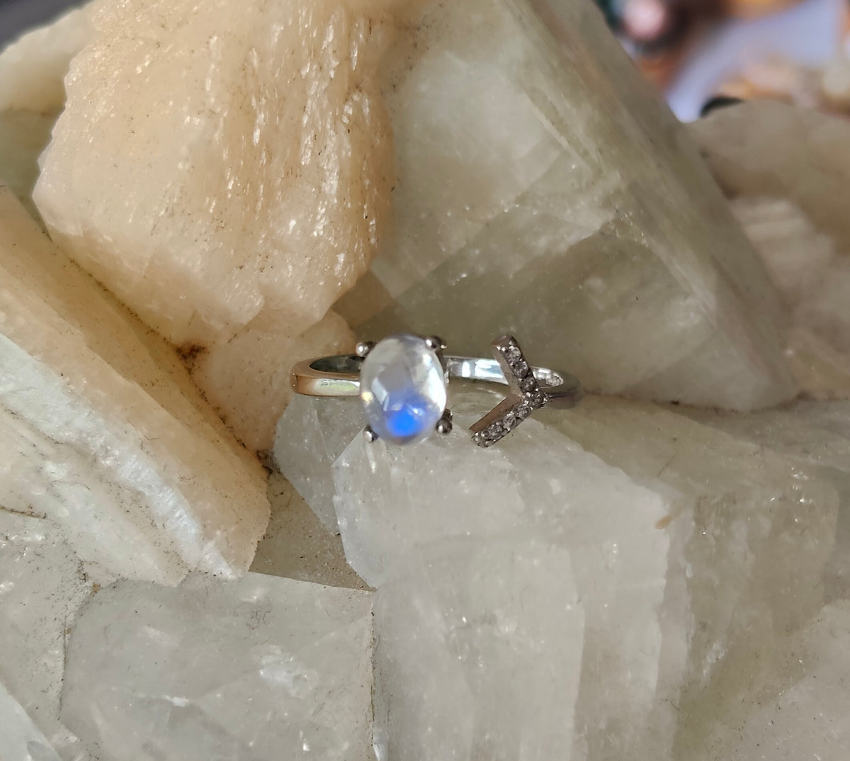 Sterling Silver Moonstone Ring